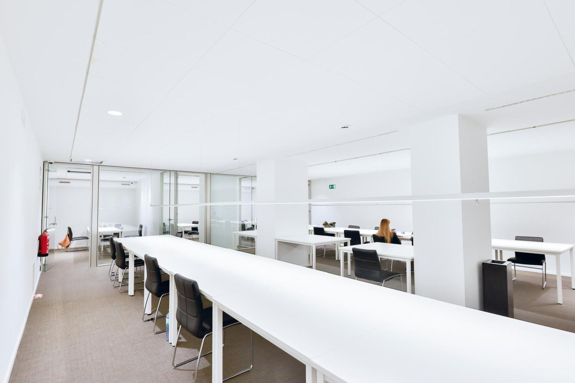 Micampus Pamplona Student Residence Exteriér fotografie